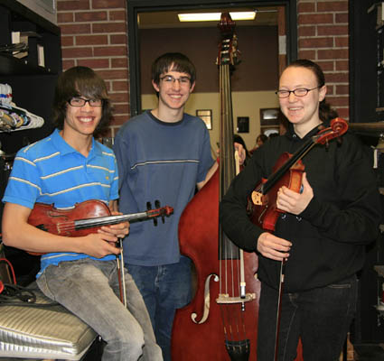 Coronado Highs All-State musicians are (clockwise from top
left): Orchestra members (from left) Josh Brewer, Daniel
Burnett and Rachel Wood; Nic Mahoy; Katie Oldberg
and Britt Ciampa. Mahoy made All-State Band, Jazz Band
and Orchestra. Ciampa is the sole Jazz Band drummer.
Westside Pioneer photos