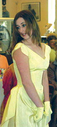 Jessica Wiseman in a 1940s taffeta evening gown.
Westside Pioneer photo
