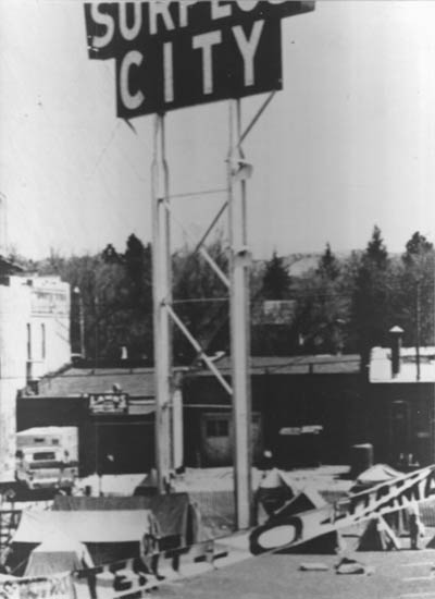 The [Surplus City] sign in about 1960, when it was still new. 
Courtesy of Janice Billingsley