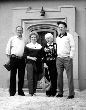 Bob Edgar (left) and Neil Luehring pose for a recent photo
on an outing with their wives, Eveyln Edgar (left) and Sharon Luehring. 
Westside Pioneer photo