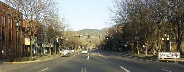 The original photo looking west on Colorado Avenue from 24th Street.
Westside Pioneer photo
