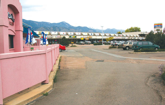 Several businesses in the Colorado Place strip-style
shopping center at the southwest corner of Highway 24
and Eighth Street can be seen in the background, while at left is La Casita, a free-standing restaurant in the centers parking lot.
Westside Pioneer photo