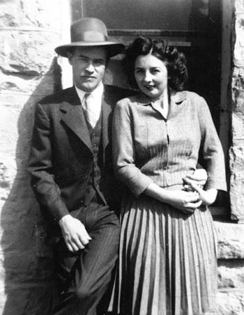 Not long after moving from Kentucky to Colorado Springs in
1941, Eugene and Eileen Lindsey posed for this photo.
Courtesy of Eileen Lindsey